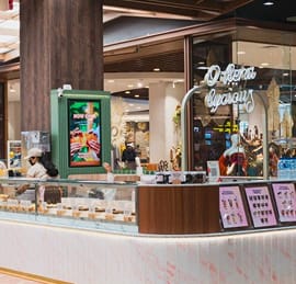 Orlena Living World Mall